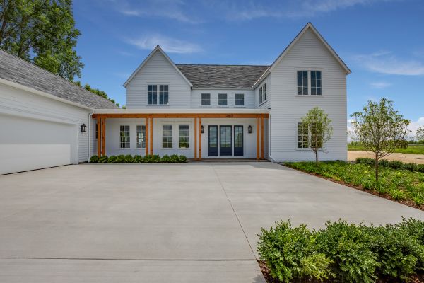 Cost of Concrete Driveway Service in Marysville