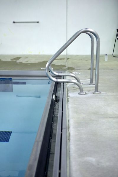 Cost of Poolside Concrete Paving in Marysville