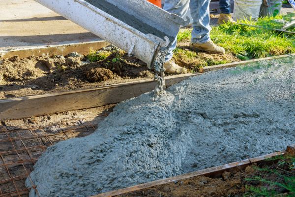 Cost of Driveway Concrete Pouring in Marysville