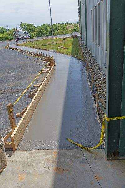 Cost of Concrete Sidewalk Paving in Marysville